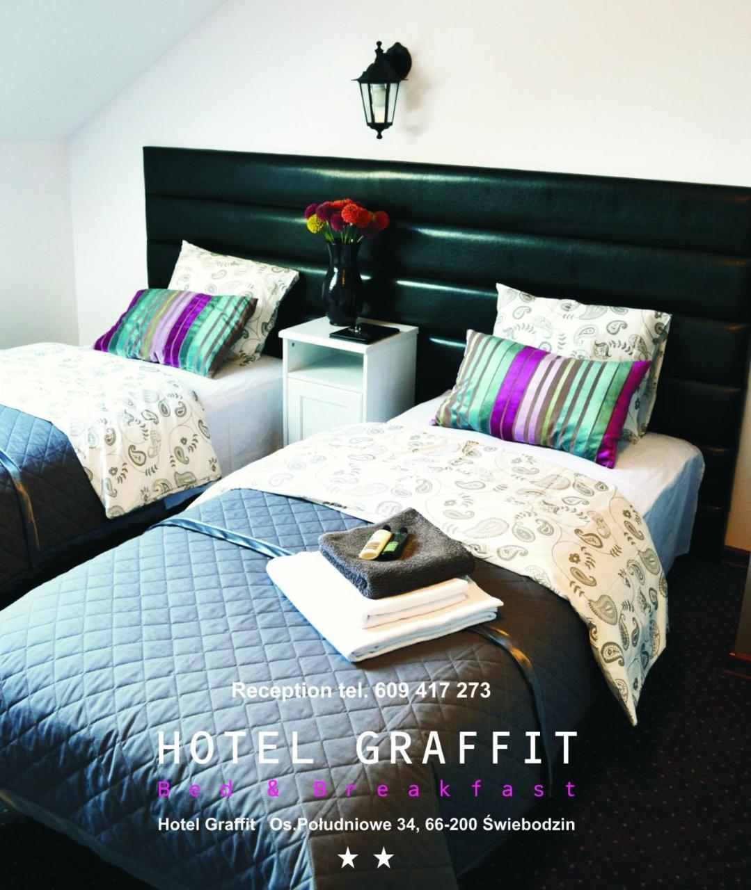 Hotel Graffit Swiebodzin Luaran gambar